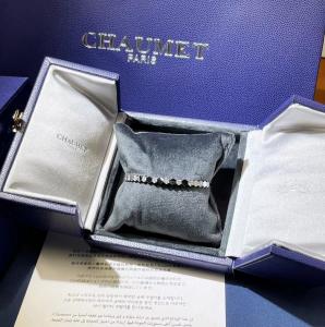 China High-Polished 18K Gold Diamond Bracelet - Quality Custom Jewelry wholesale