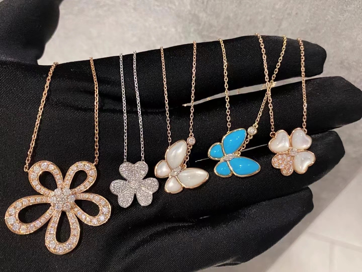 China 18k Yellow Gold VCA Sweet Alhambra Butterfly Necklace VVS Diamond Round Cut wholesale