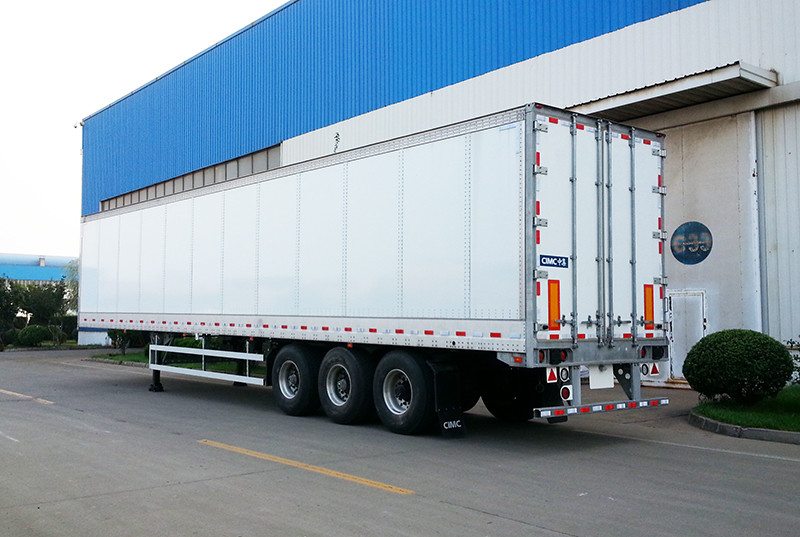 China Truck Refrigerated Tractor Trailer Reefer Custom Cargo Trailers High Wall Thickness wholesale