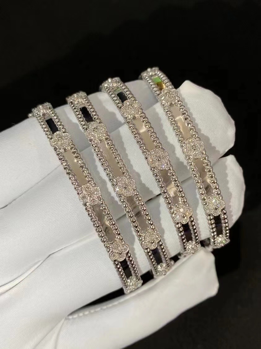 Custom HK Setting Jewelry VCA bracelet 18k White Gold Diamond Bracelet