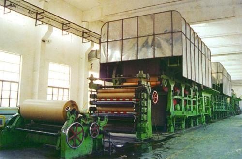 China Corrugated Fluting Kraft Paper Machine 3800 Mm Jumbo Roll Fluting Kraft Paper Machine Production Line wholesale