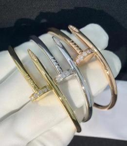 China Luxury Custom 18K Gold Diamond Bracelet Original Quality 1pcs MOQ wholesale