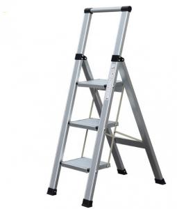 China Three Step Aluminium Alloy Ladder 150kg Max Load Capacity 69cm Height wholesale