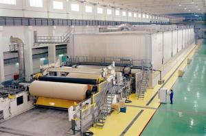 China 300T / D Corrugated Fluting Kraft Paper Machine 200m/Min Jumbo Roll Production Line wholesale