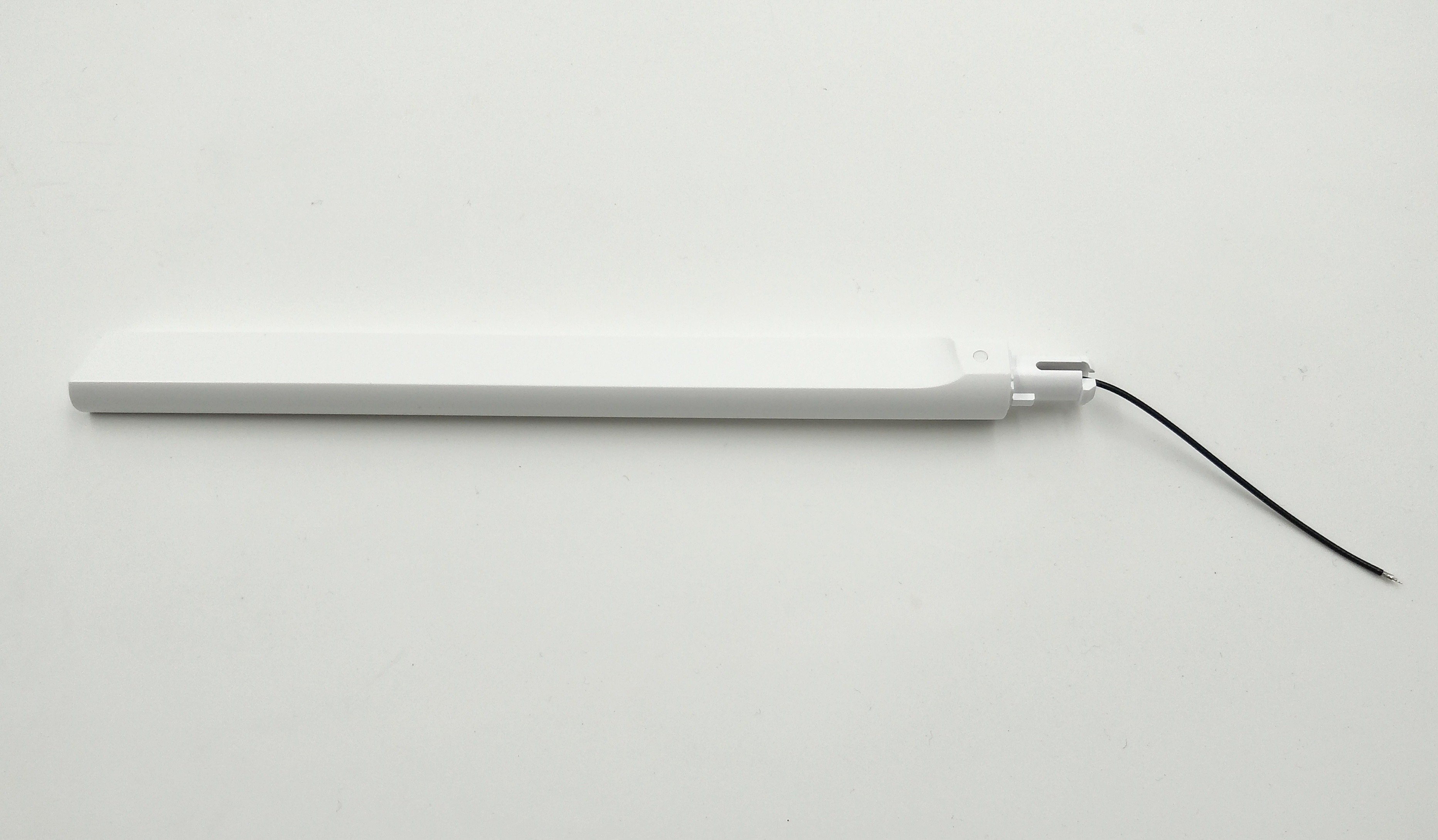 China Apple White WIFI Omni Antenna 2.4GHz 5dBi For Router Wireless Communication System wholesale
