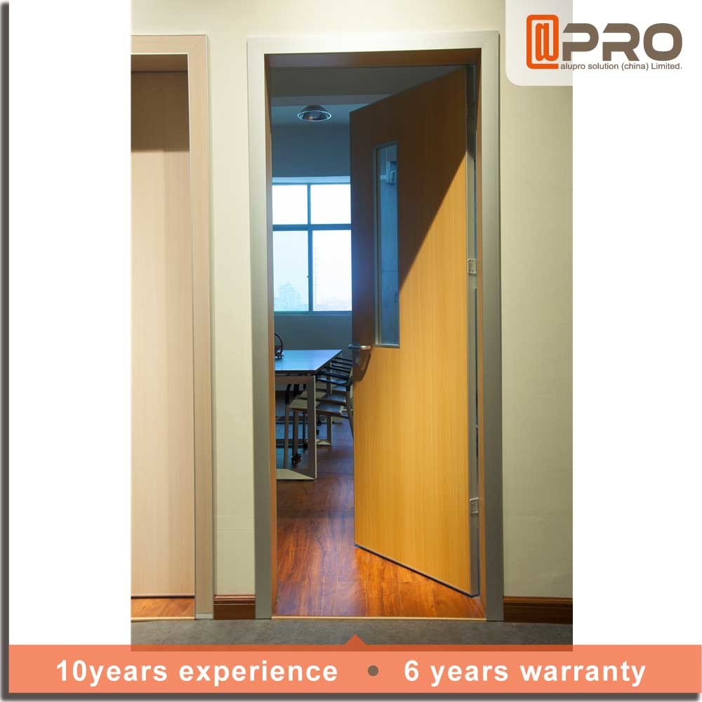 China Modern Design Solid Wood Internal Doors High Strength Durable Performance wholesale