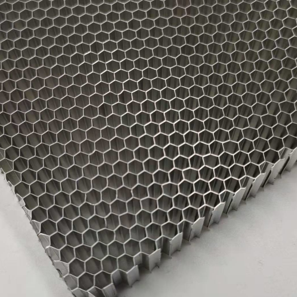 Buy cheap Lightweight Al5052 Aluminum Honeycomb With High Strength For Rail Transit Floor from wholesalers