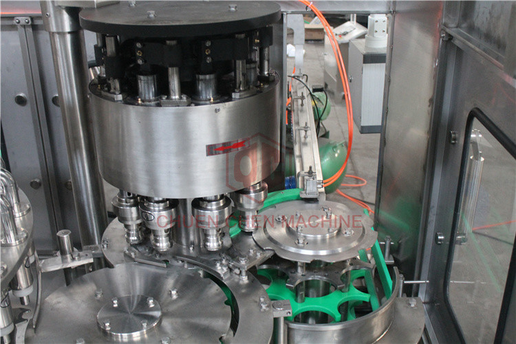 China Rotary Water Bottle Filling Machine , Purified Liquid Bottling Machine wholesale