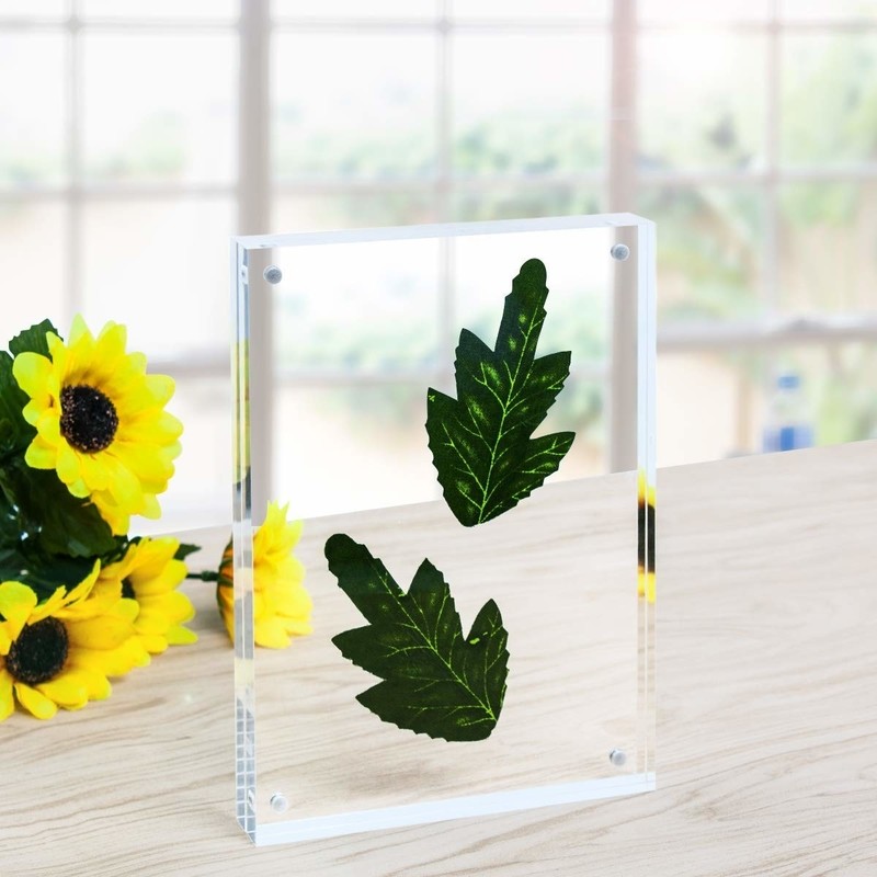 China OEM ODM Acrylic Photo Display Promotional Gift For Home Decoration wholesale