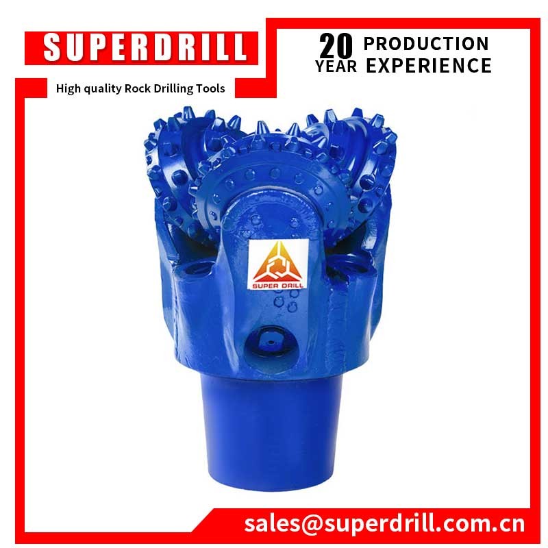 China Steel tooth tricone bit 12 1/4" IADC126,steel tooth tricone rock drill bit wholesale