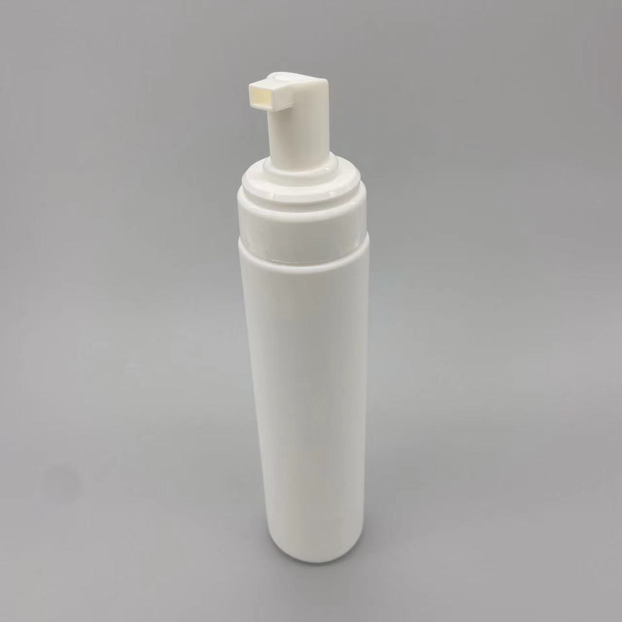 China 50ml 100ml 120ml 150ml 200ml Foam Pump Bottle With Pump Top Dispenser on sale