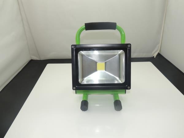 China Aluminum Alloy High Lumens  Portable Rechargeable LED Flood Light Wide Voltage wholesale
