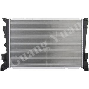 China Aftermarket Engine Parts Mercedes Benz Radiator With Aluminum Core And Plastic Tank wholesale