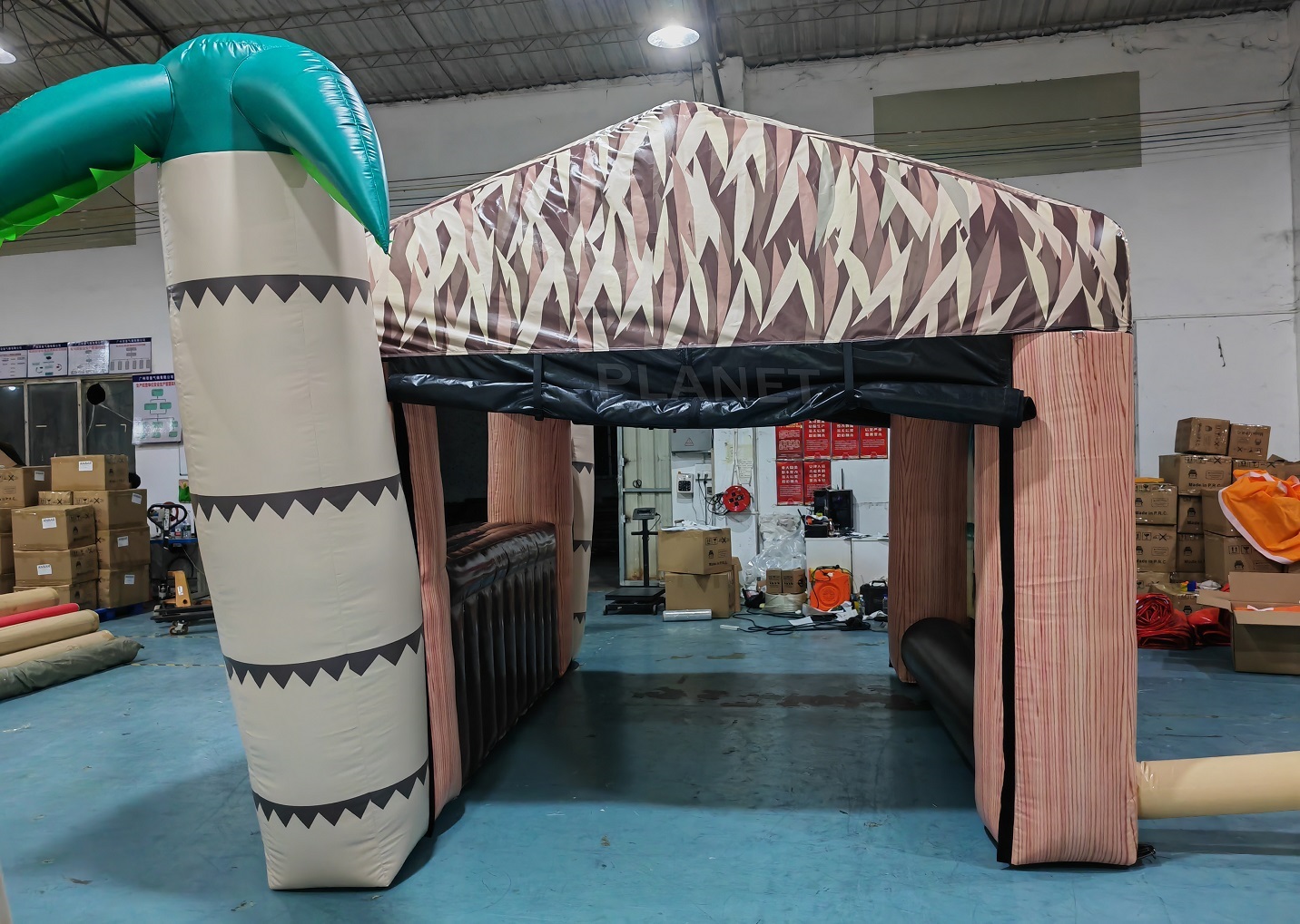 Commercial Tropical Exhibition Inflatable Tiki Bar PVC Bar Counter Inflatable Serving Pub Tent