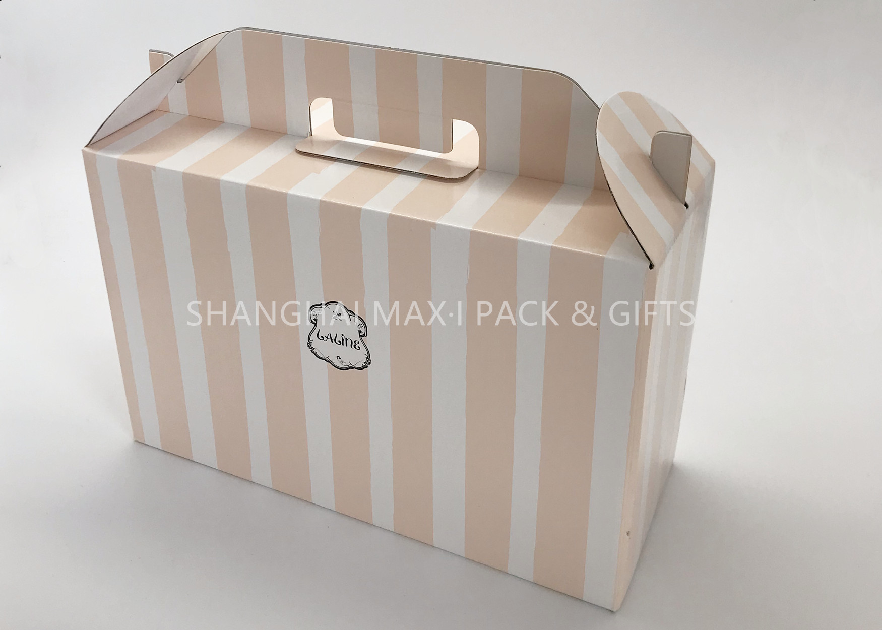 China Retail Corrugated Wine Gift Boxes With Handle Cardboard Shipping Moving Color Printing wholesale