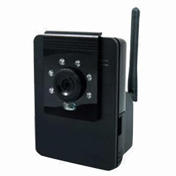 China Wired IP Camera with Built-in USB Port, Provides Convenient and Portable Storage wholesale