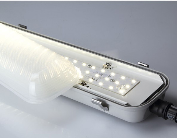 China LED Tri-proof Light IP65 Fixture 50W , 5ft Dust-proof , Anti-corrosion Waterproof LED Lights wholesale