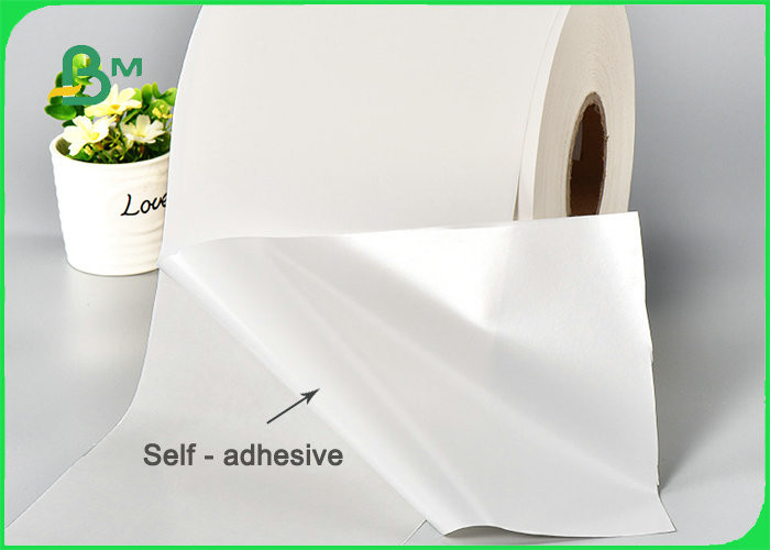 China Glossy Self Adhesive Synthetic Paper For Banners Fast - drying Ink 120um 200um wholesale