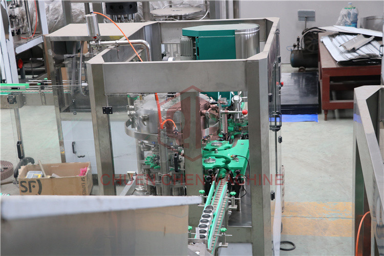 China 250ml Slim Aluminum Beverage Can Filling Machine Tiny Production Capacity wholesale