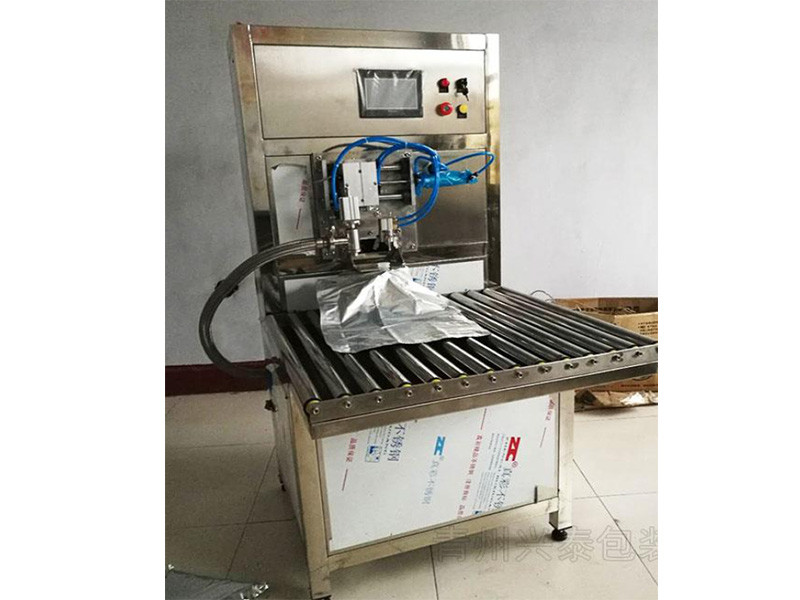 China 15L SUS304 BIB Filling Machine For Liquid Fertilizer wholesale
