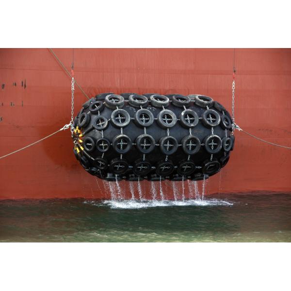 4.5*9m ISO BV Certificated Floating Pneumatic Marine Fender With Black Tyre Sheath