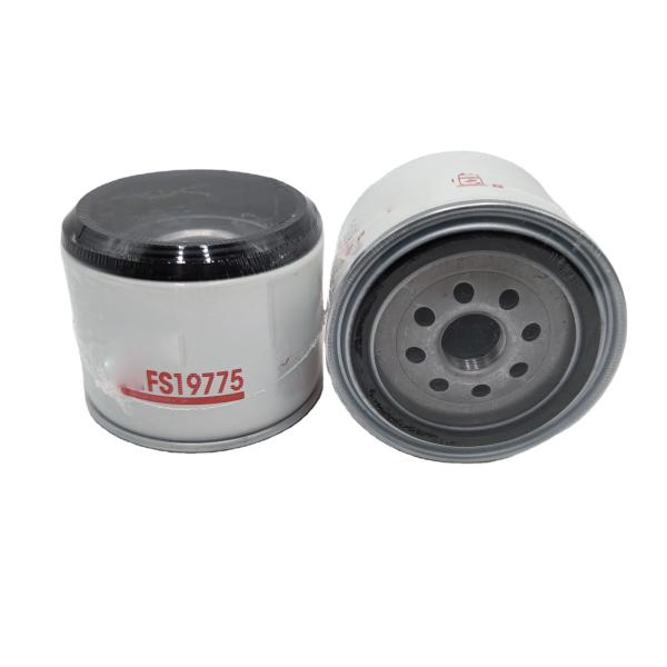 Supply Fuel Filter Oil Water Separator FS19775 for Standard Size Fuel Injection System