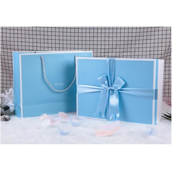 300gsm Ribbon UV Coating CMYK Recycled Paper Gift Boxes