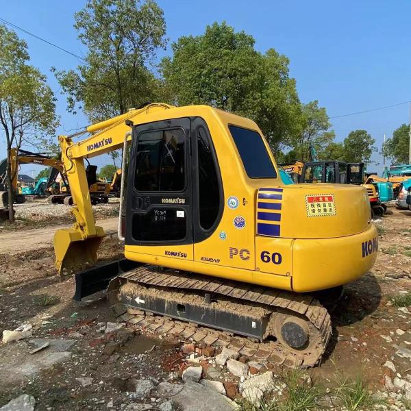 Komatsu PC60 6T Crawler Hydraulic Excavator Machine W/0.25m3 Bucket Capacity