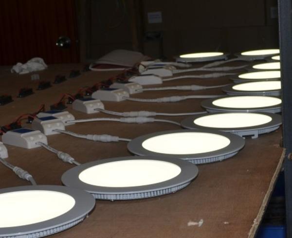 Quality 2014 hot sales Panel light/led panel lamp/led panel light for sale