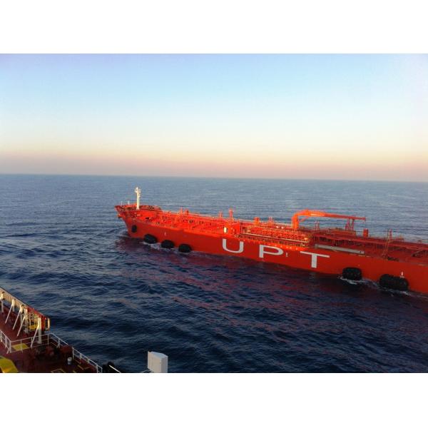 50KPA/80KPA Pneumatic Marine Fender ISO17357 Yokohama Floating Fenders