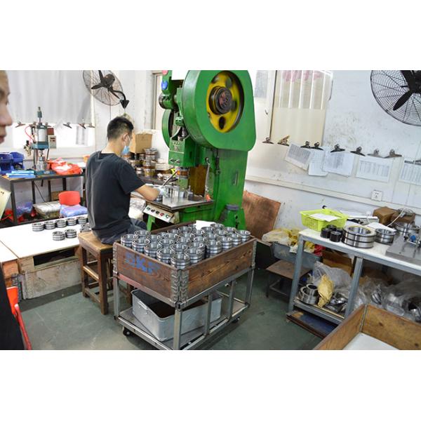 Caged Precision Roller Bearing Straight Bore Single Row Cylindrical Roller Bearing NUP2212E