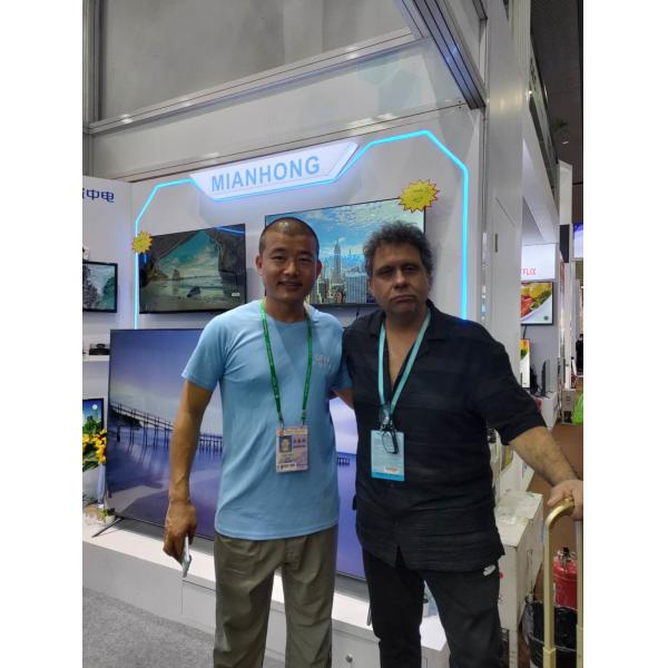 50Hz/60Hz Sync Frequency Bluetooth Connectivity Black 100 Inch TV With 3 Usb Ports