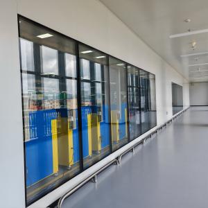 China Laboratory Cleanroom Window Chemically Resistant Surface Pharmaceutical Window wholesale