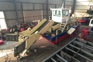 China Paddle Wheel Weed Collecting Boat For River Cleaning wholesale