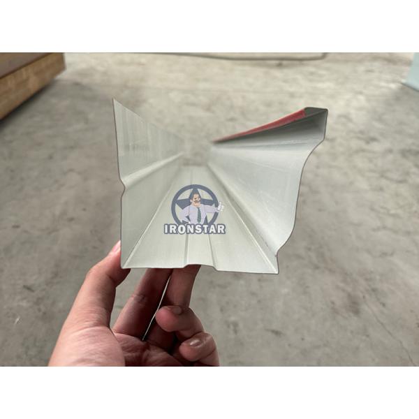 Water gutter roll forming machine for Azerbaijan downpipe roll forming machine portable gutter machine