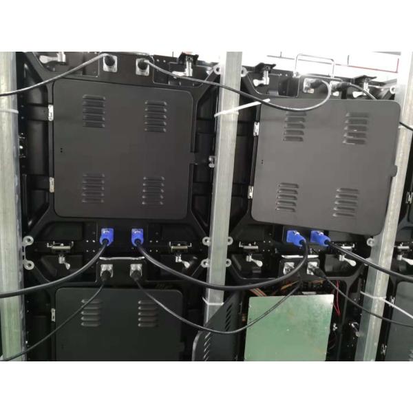 Indoor HD Video P2.5 Small Pixel LED Display Light Weight