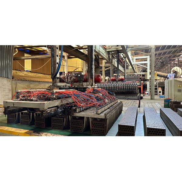 Chain-Board Rapid Drying Chamber for Clay Bricks with High-Efficiency Drying, Uniform Drying, and High Degree of Automation