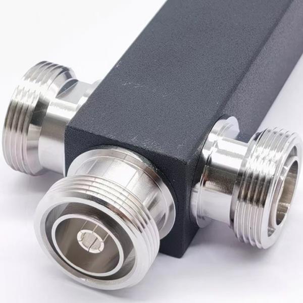 High Quality VHF RF 200W 350-3800MHz with N Female Connector 2/3/4way Power Divider/ Splitter Factory Directly Widely Used for Telecommunication Systems