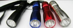 China Super Bright 0.5W Tactical Cree LED Flashlight Rechargeable Multi Colored Housing on sale