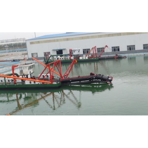 Professional 960 cbm/h Cutter Suction Mud dredging boat for Mud Removal 14 m Dredging Depth