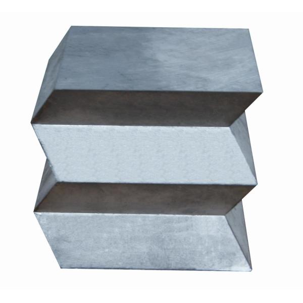 Rectangular Bricks With Interlocking Function Cast From Pure Lead Or Lead-Antimony Radioactive Lead Shielding