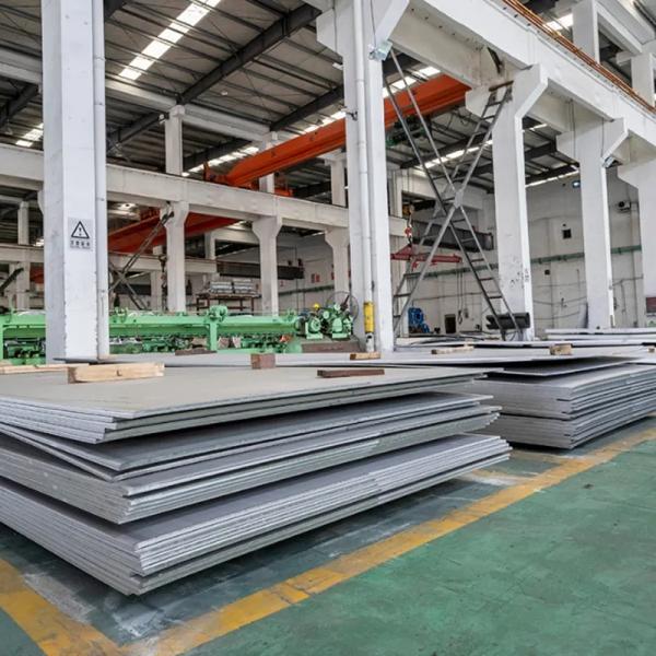 Mill Edge 304 Stainless Steel Plate 10mm Hot Rolled Weak Magnetic For Industrial Tanks