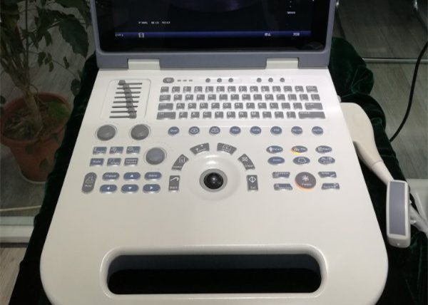 Panoramic Focusing Color Doppler Machine With 4D Function Optional