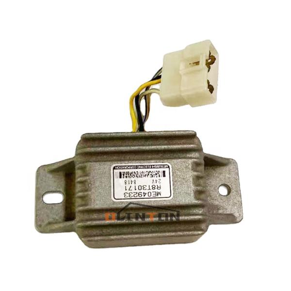 R8T30171 24V SK220 Electrical Excavator Relay ME049233 For Improving Operational Efficiency