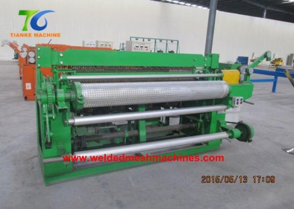 Quality 2.2mm Welded Wire Mesh Machine 3/8" Fencing Net Making Machine for sale