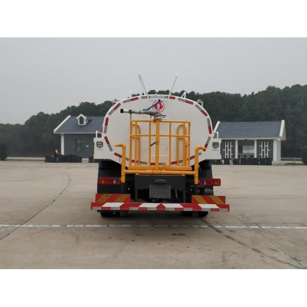Water Sprinkler Truck Multifunction Water Tank Truck With Dongfeng Tianjin Chassis