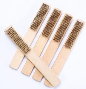Heavy Duty Scratch Brush Stainless Steel Wire Brush For Cleaning Rust With Wooden Handle