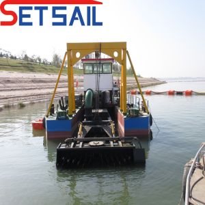 China Front Plate Thickness 5mm-20mm Trailing Hopper Suction Silt Dredger with Hydraulic System wholesale