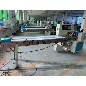 China 3.4Kw 50Hz Snack Packing Machine , 150BPM Horizontal Flow Wrap Packing Machine on sale