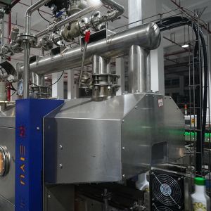 China Automatic Single Head Sleeving Machine 42000 BPH for Bottles wholesale